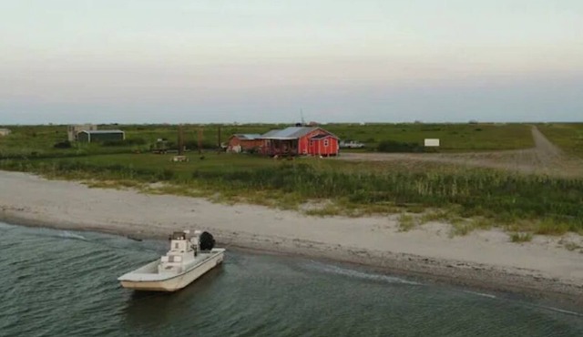 Waterfront Island Getaway