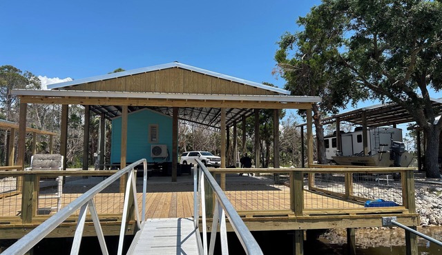 Waterfront Keaton Beach Tiny Home, private dock, pole barn, gulf access by boat!