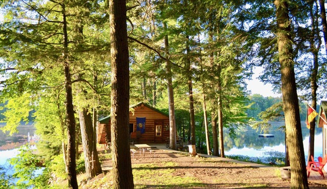 WATERFRONT LAKE CABIN - Nestled 15' Feet Away from Water On 150' Peninsula
