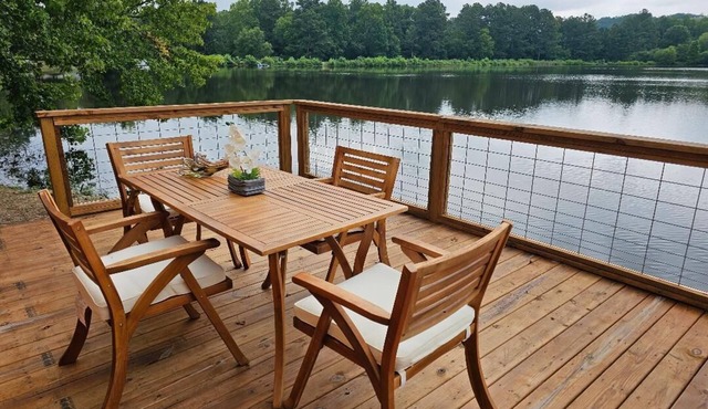 Waterfront! Lake Chalet!