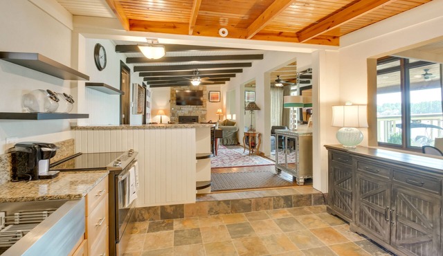 Waterfront Lake Hamilton Home w/Private Dock