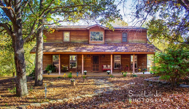 Waterfront Lake House on Table Rock Lake (Kings River Arm)