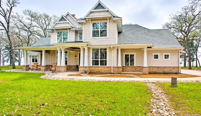 Waterfront Lake Tawakoni Home with Fire Pit!