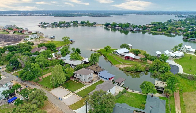 Waterfront Lake House with Boat Lift and Dock on Lake LBJ