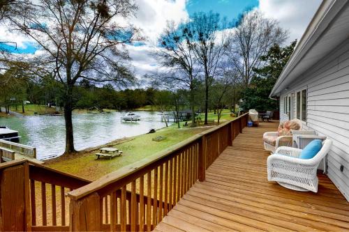 Waterfront Lake Murray Home with Dock Dogs Welcome!