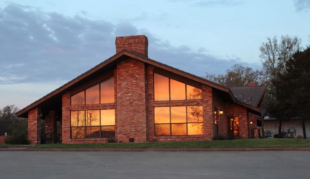 Waterfront Lodge on Lake Fork
