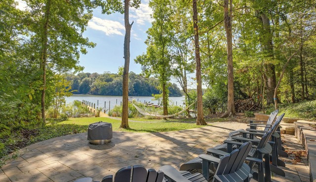 Waterfront Lusby Escape w/Fire Pit & Kayaks!