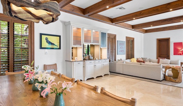 Waterfront Luxurious Oasis - 4BR/5BA Villa on the Intracoastal