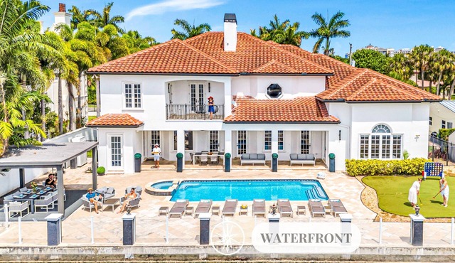 Waterfront Luxury Villa | Heated Pool with Afternoon Sun | Coral Key