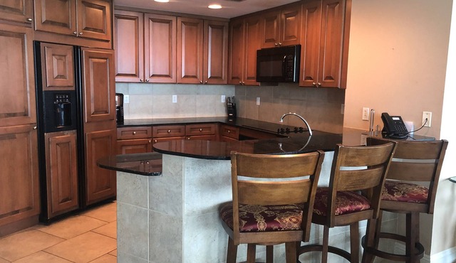 Waterfront Luxury Pensacola beach Resort