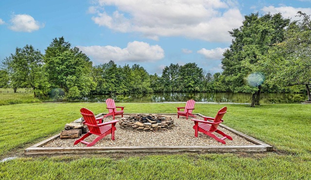 Waterfront Missouri Escape w/Private Pond & Dock!