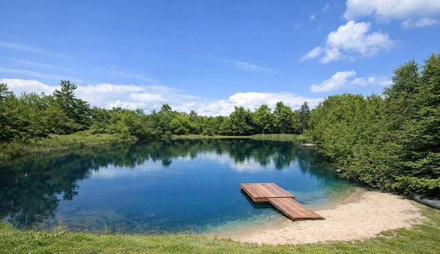 Waterfront Nature Escape Hot Tub + Sauna