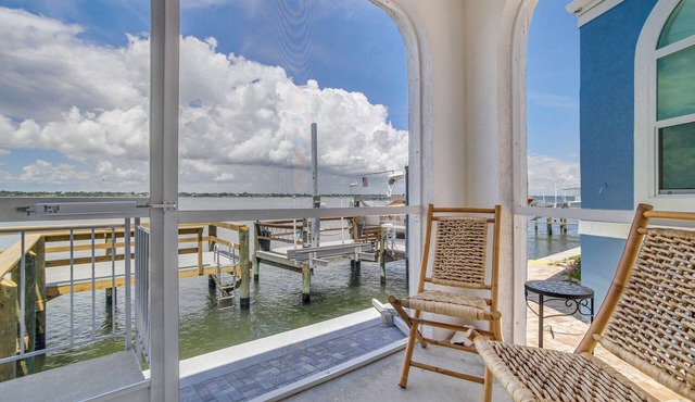 Waterfront Nettles Island Beach House: Pool Access