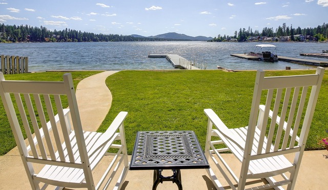 Waterfront Newport Home w/Private Boat Dock!