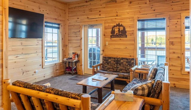 Waterfront Northwoods Bunkhouse 19B