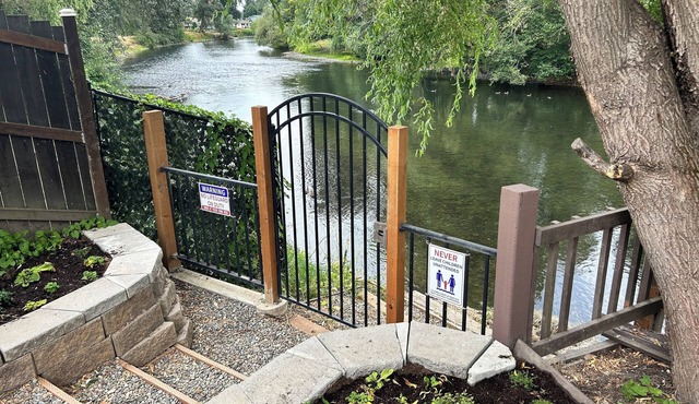 Waterfront Oasis-3BR Home-River Access + Full Yard