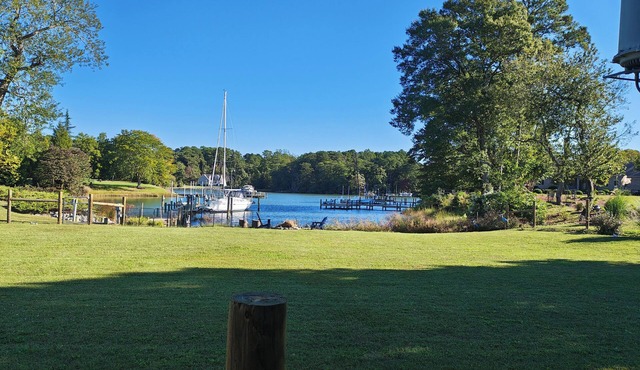 Waterfront Oasis on Cranes Creek with dock