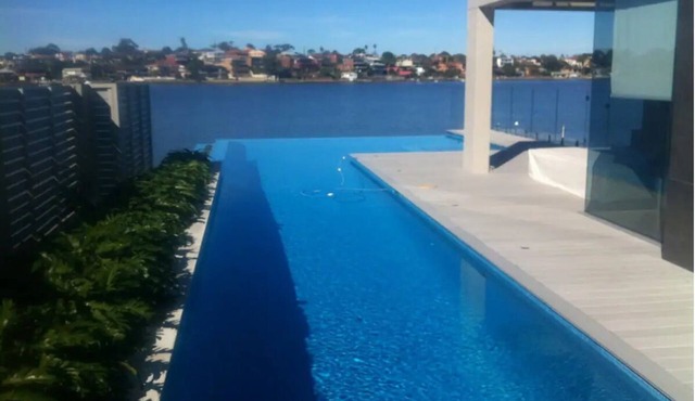 Waterfront Oasis - Panoramic Views | Infinity Pool