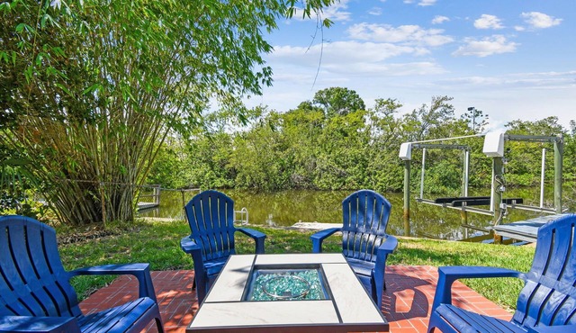 Waterfront Oasis with Kayaks, Dock and Boat Lift