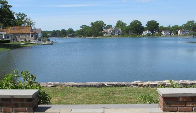 Waterfront Old Greenwich House, Ct