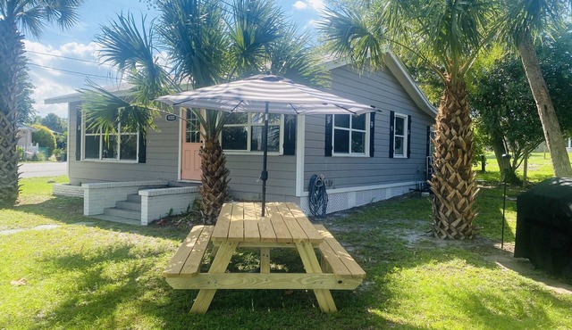 Waterfront Palm Cottage