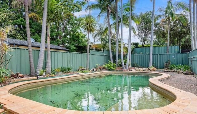 Waterfront Paradise/ Charmhaven