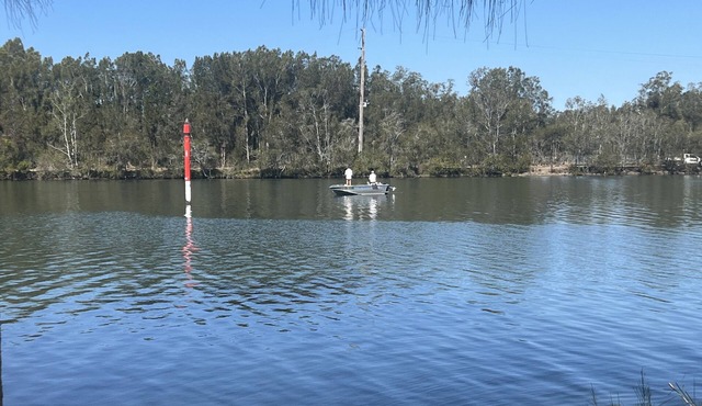 Waterfront Paradise FREE Motor BOAT & Fishing