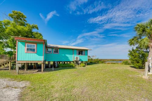 Waterfront Perry Home Rooftop Deck, Pets Welcome!