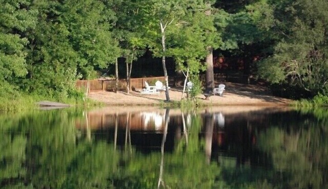 Waterfront Plymouth Pond Retreat, Sleeps 6, Pet-Friendly, Kayaks, Fire Pits