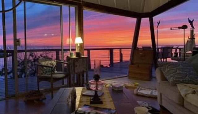 Waterfront, private beach on the Great South Bay with fantastic sunset views