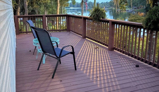 Waterfront property on Lake Marion