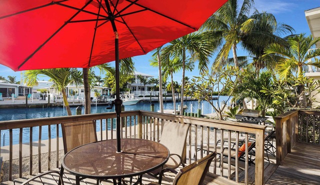 Waterfront Retreat w/Dockage & Beach Access