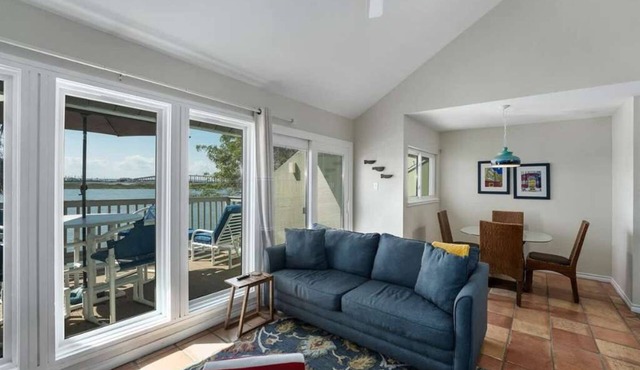 Waterfront Retreat | Shared Pool & Games | Fishing