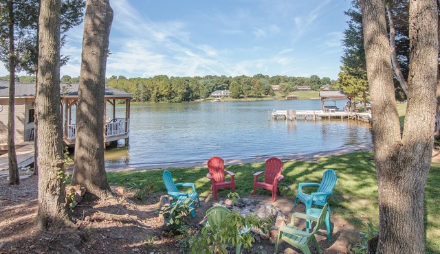 Waterfront Retreat for Young and Old Alike! #1 Rated Lake Anna Waterfront Home