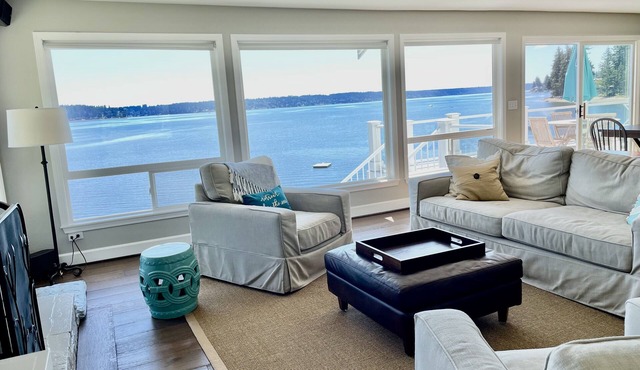 Waterfront Retreat on Case Inlet