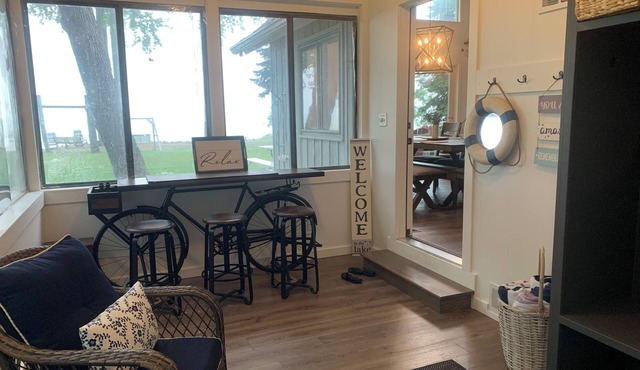 Waterfront retreat; open concept; remodeled; perfect for large families!
