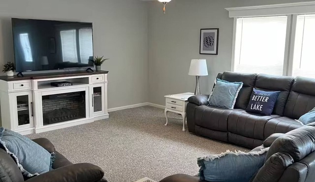 Waterfront retreat Port Clinton