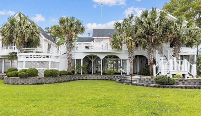 Waterfront Retreat w/Guest House, Dock & RV Hookup – Perfect Getaway!
