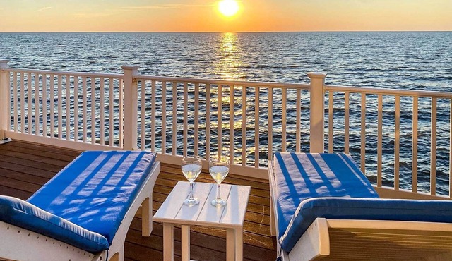 Waterfront Sanctuary w/Panoramic Bay Views!