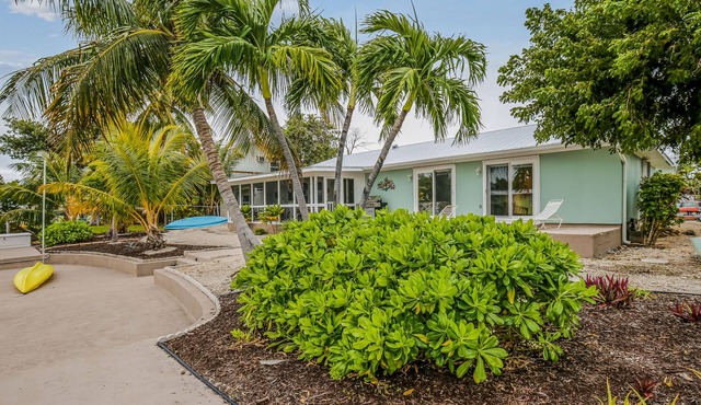 Waterfront, Single-Story Home on a Canal w/ Dock, Kayaks, AC - 1 Small Dog OK