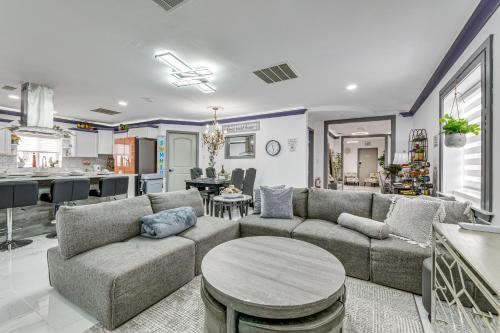 Waterfront Slidell Home w/Patio: 3 Mi to Beach!
