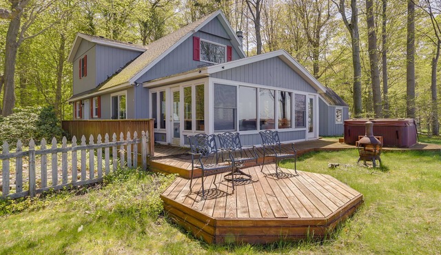 Waterfront South Haven Home w/Beach Access!