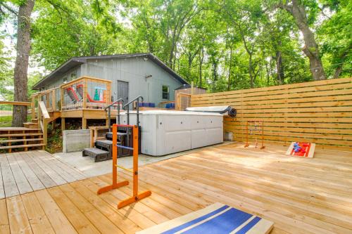Waterfront ‘StoneHaven at Reed Point’ w/Swim Spa!