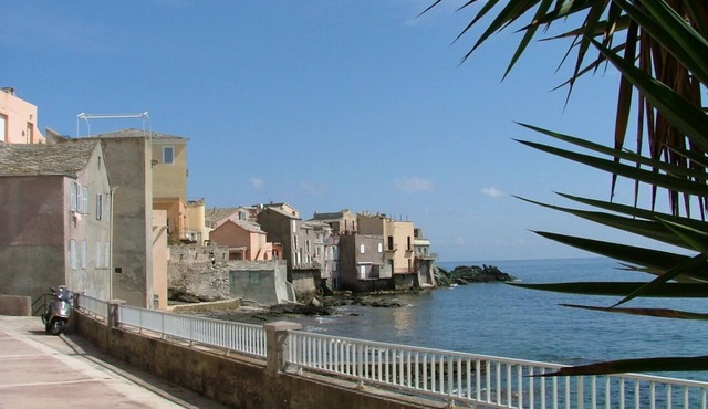 WATERFRONT STUDIO ERBALUNGA