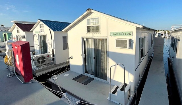 Waterfront Sunset View in the Aqua Villa Sand Dollar @ Mangrove Resort LLC