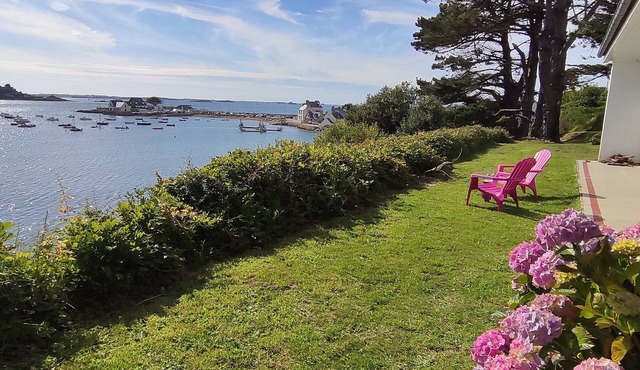 Waterfront - Terenez "Le Petit Nice" - Direct access to the sea