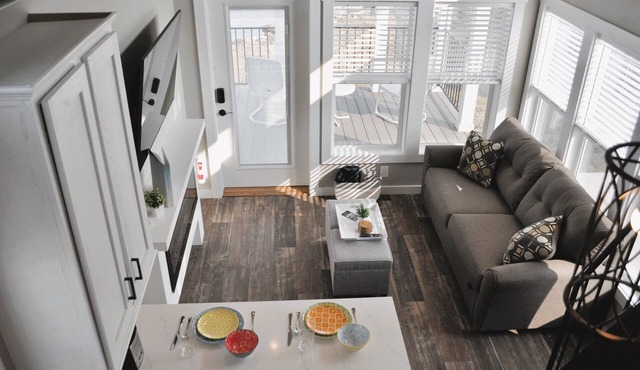 Waterfront Tiny House #5 Bayfront Resort Sandusky