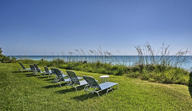 Waterfront Vero Beach Condo with Ocean-View Balcony