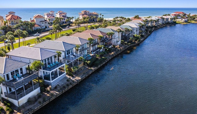 Waterfront Villa~Heated Pool~Beach-King Beds