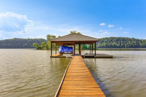Waterfront Wheeler Lake Home with Furnished Deck